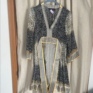 INC International Concepts Black and Gold Long Sleeve Dress